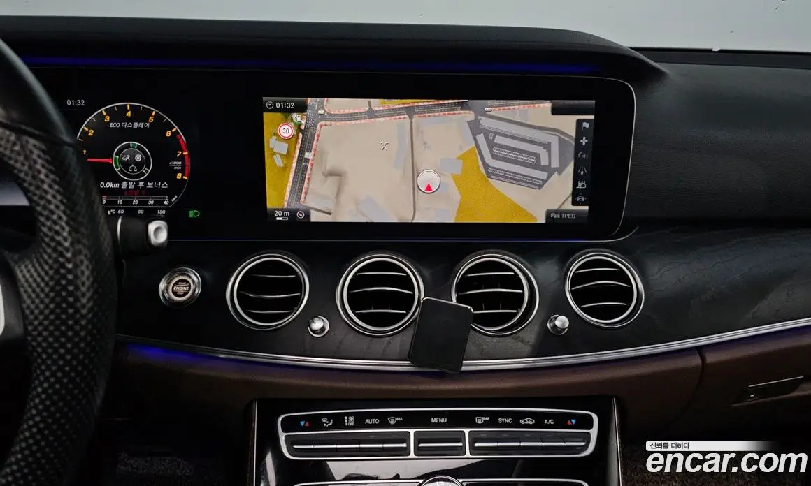 Mercedes-Benz E-Class 2016 2.0 автомат (гидро), фото 21