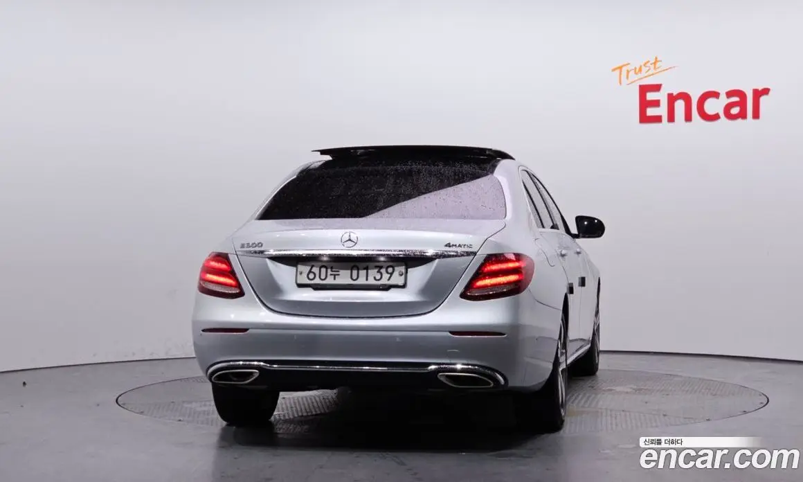 Mercedes-Benz E-Class 2016 2.0 автомат (гидро), фото 4
