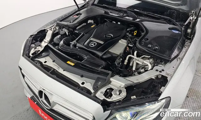 Mercedes-Benz E-Class 2016 2.0 автомат (гидро), миниатюра 6