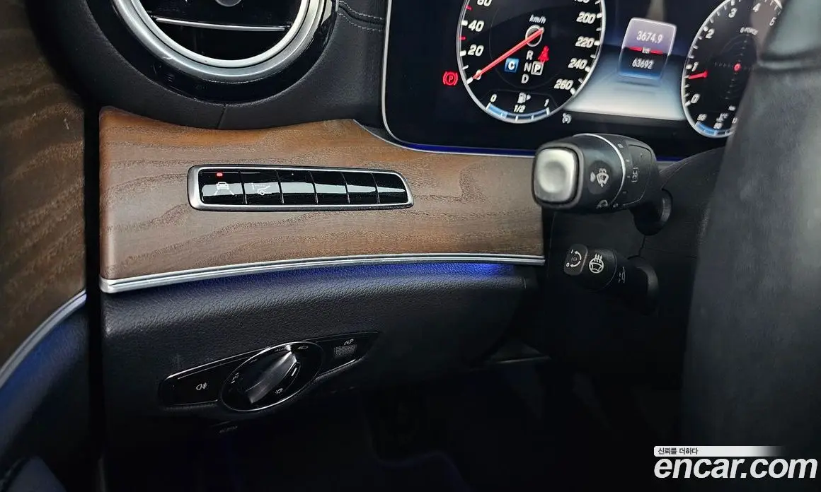 Mercedes-Benz E-Class 2019 2.0 автомат (гидро), фото 23