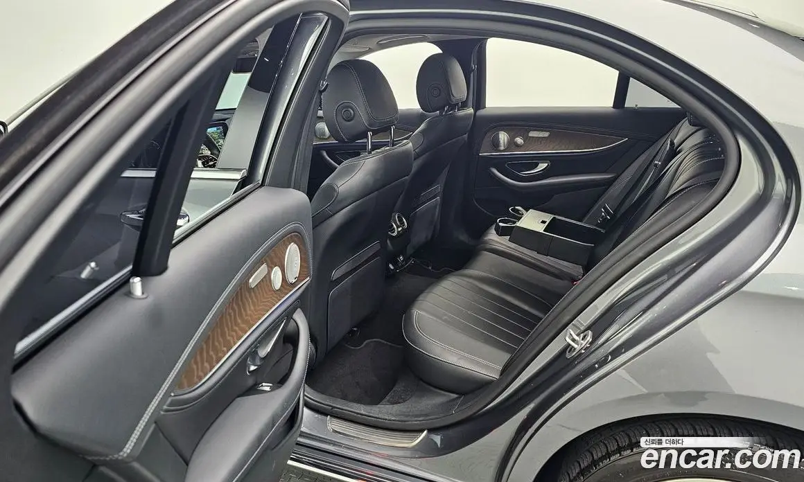 Mercedes-Benz E-Class 2019 2.0 автомат (гидро), фото 27
