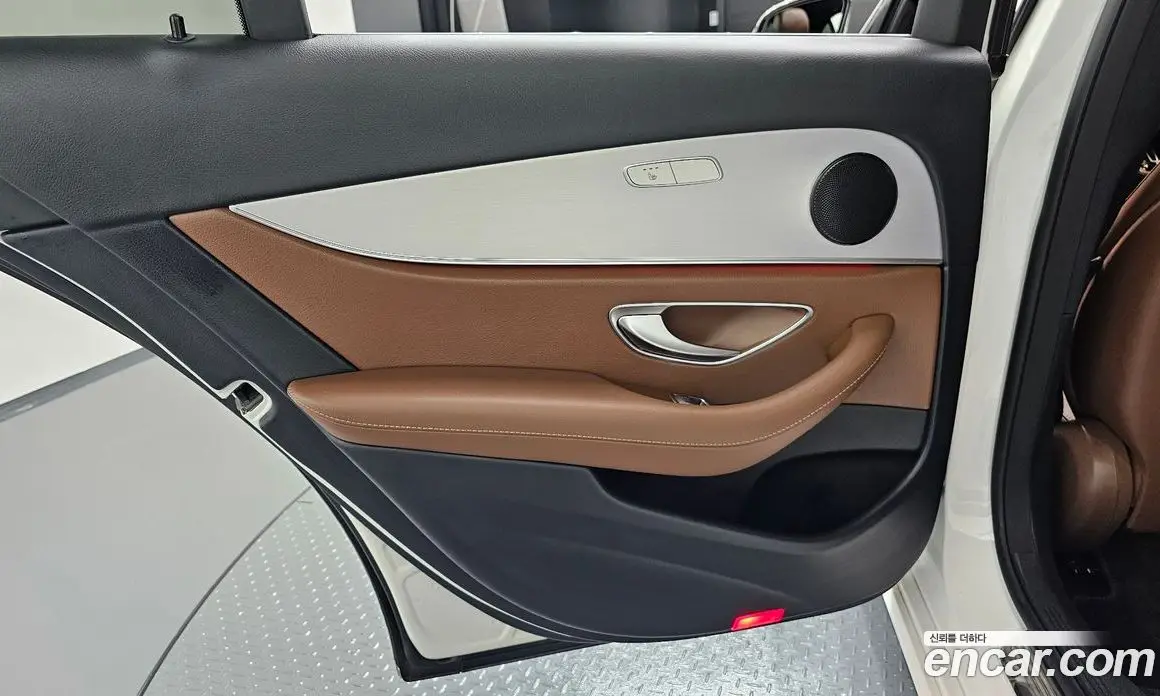 Mercedes-Benz E-Class 2020 2.0 автомат (гидро), фото 13