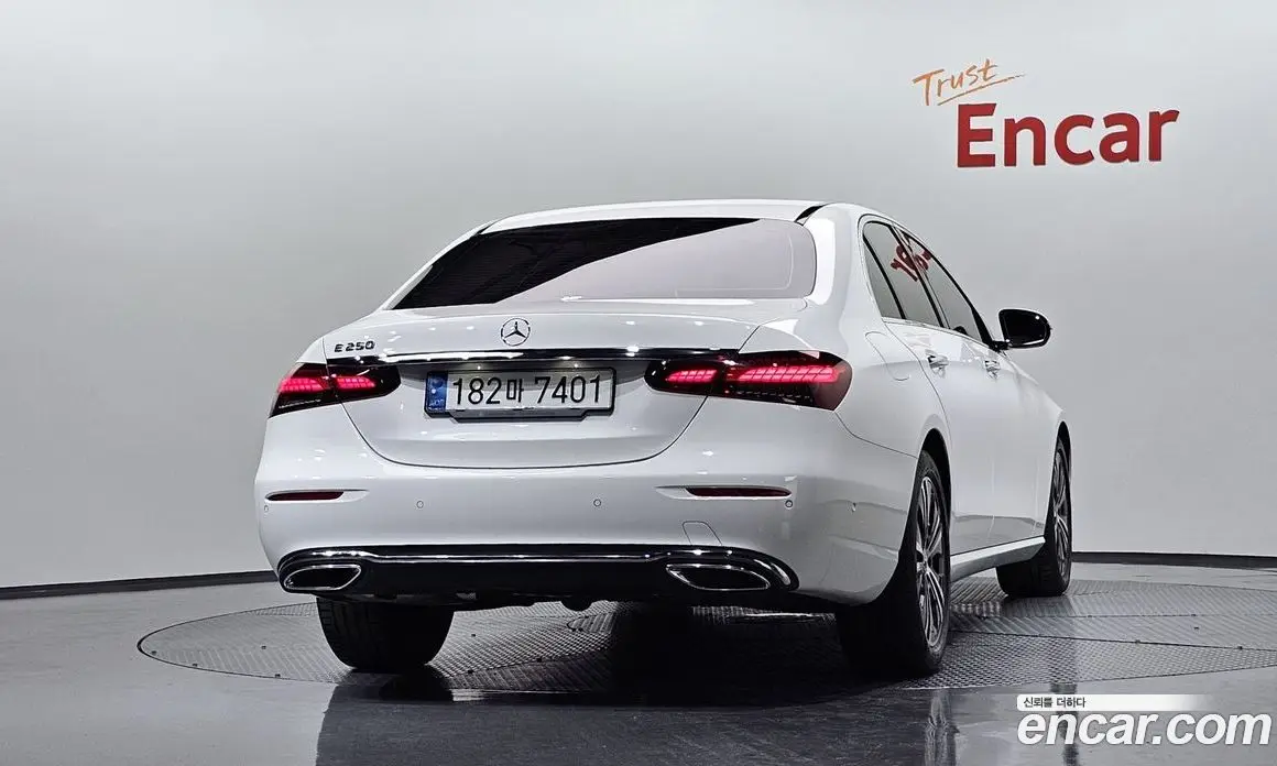 Mercedes-Benz E-Class 2020 2.0 автомат (гидро), фото 3