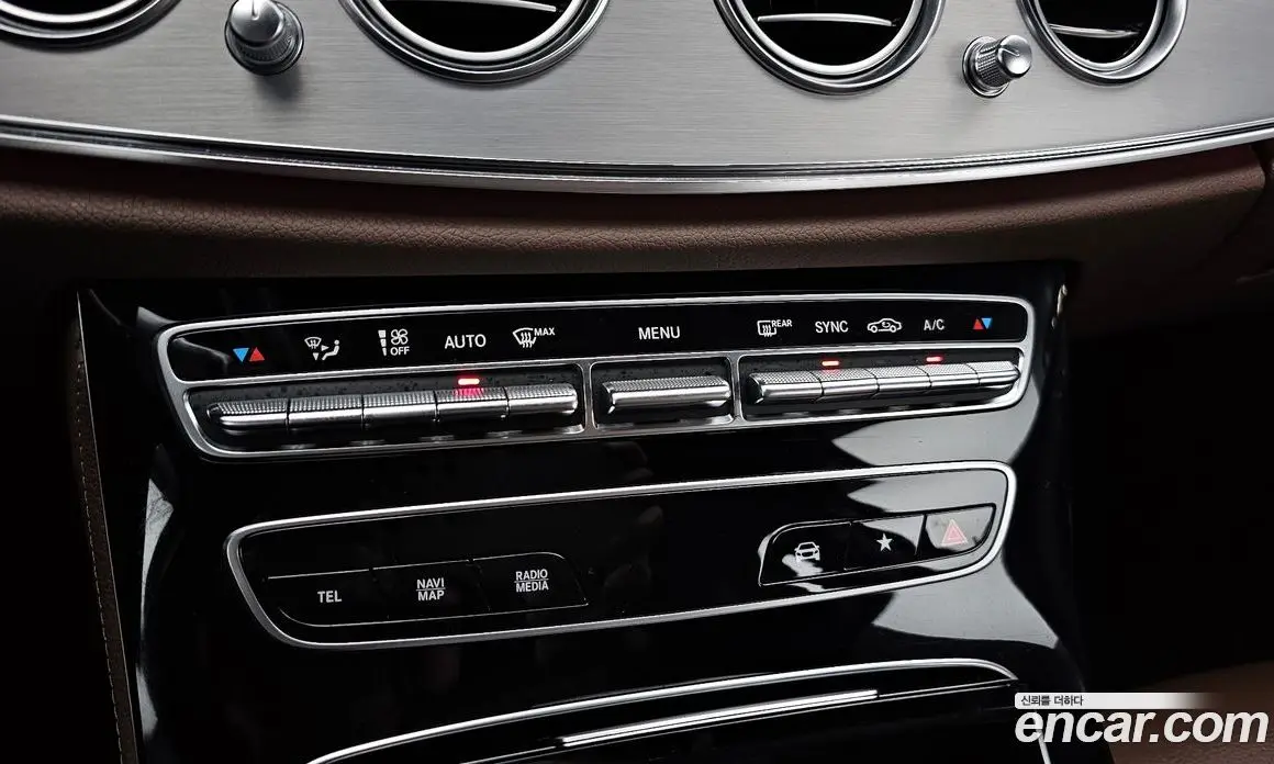 Mercedes-Benz E-Class 2020 2.0 автомат (гидро), фото 21