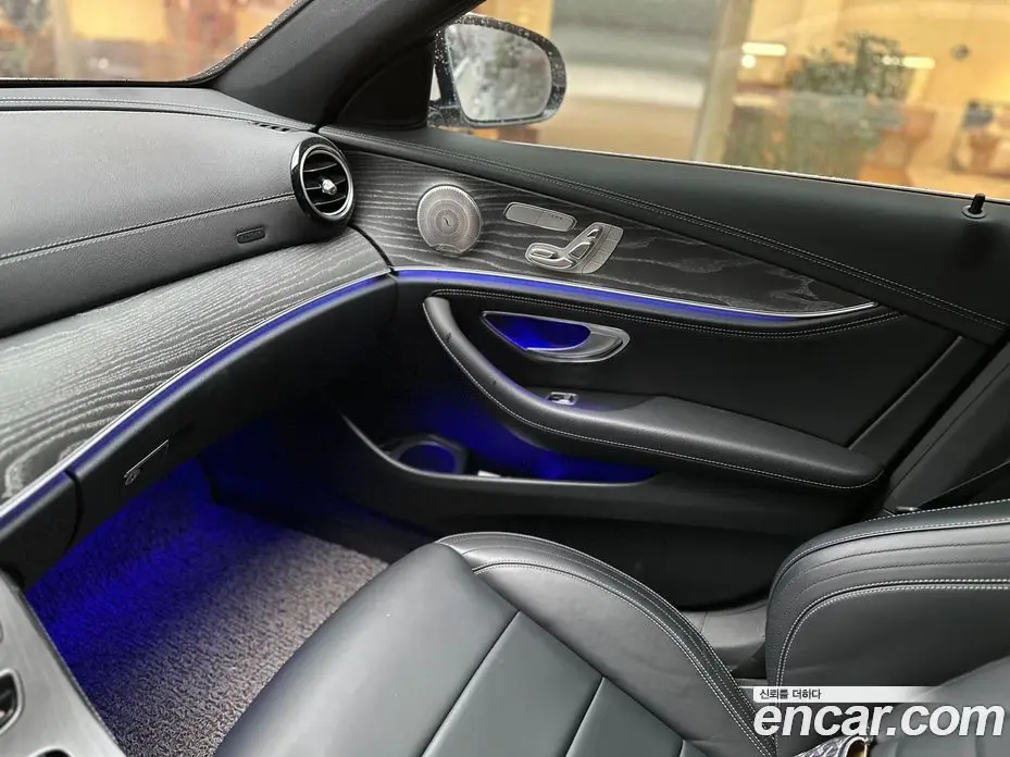 Mercedes-Benz E-Class 2021 2.0 автомат (гидро), фото 15