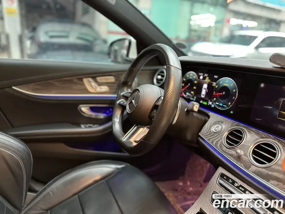 Mercedes-Benz E-Class 2021 2.0 автомат (гидро), фото 7