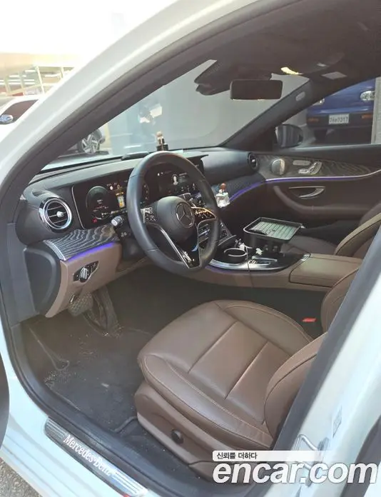 Mercedes-Benz E-Class 2022 2.0 автомат (гидро), миниатюра 10
