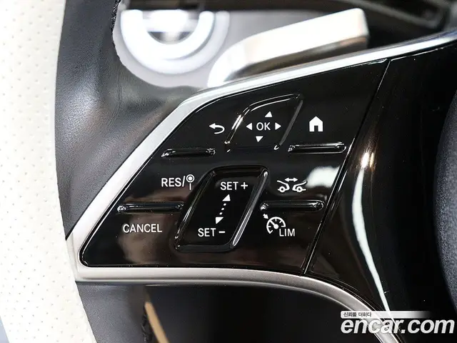 Mercedes-Benz E-Class 2024 2.0 автомат (гидро), миниатюра 12