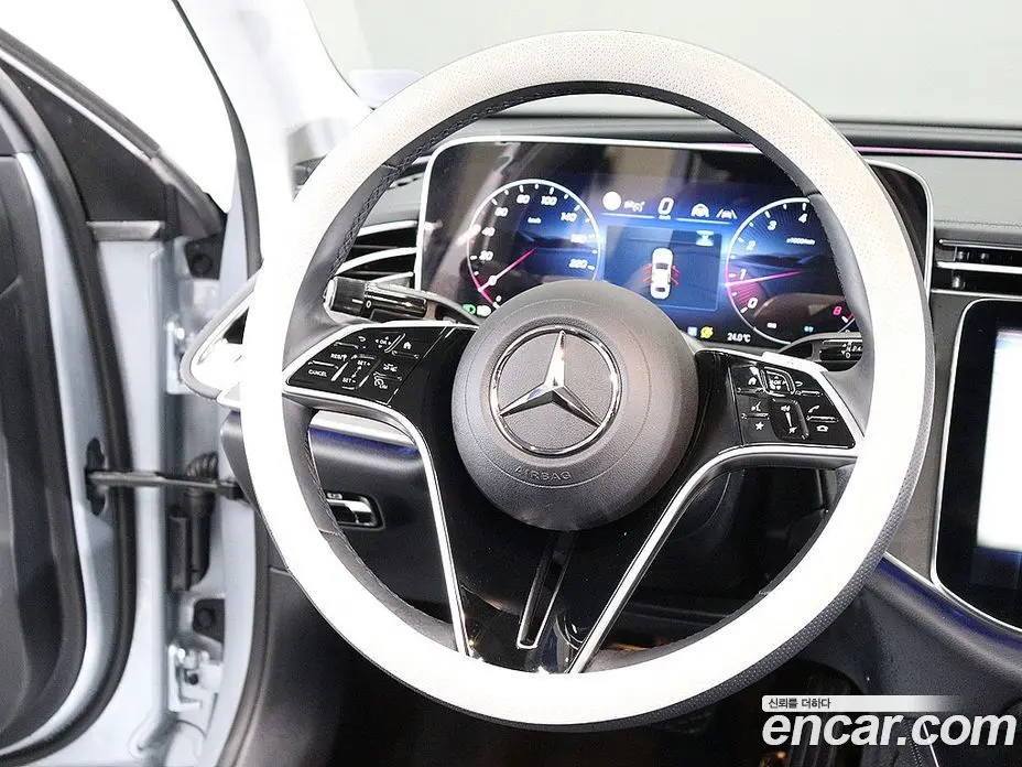 Mercedes-Benz E-Class 2024 2.0 автомат (гидро), фото 15