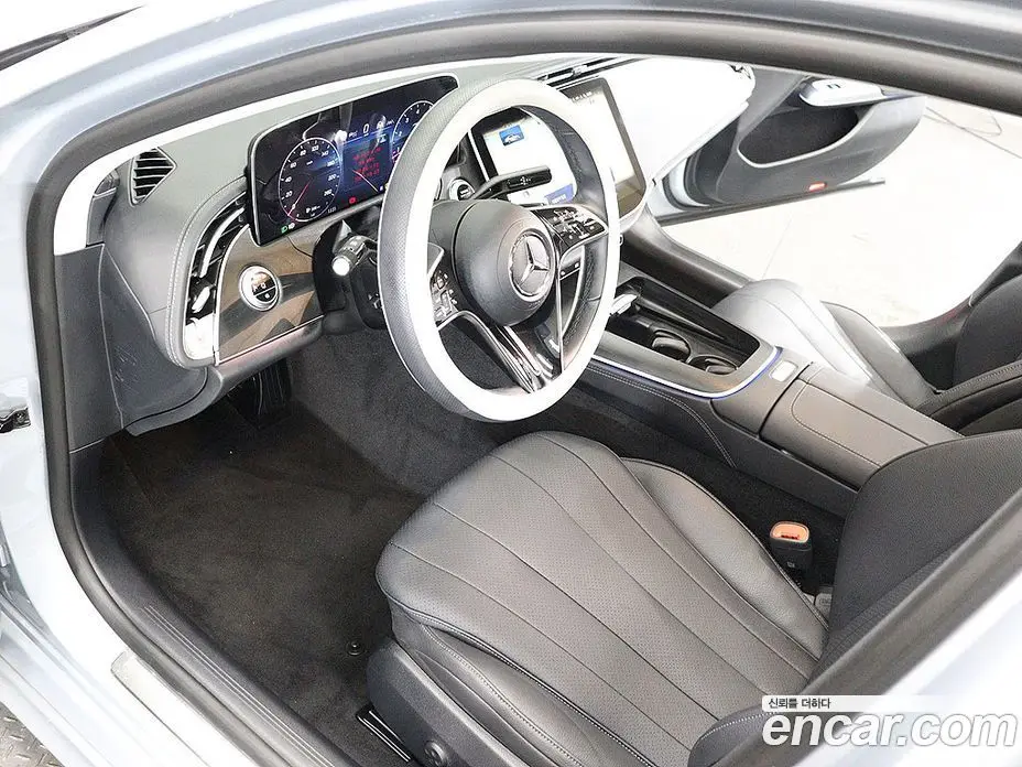 Mercedes-Benz E-Class 2024 2.0 автомат (гидро), фото 17