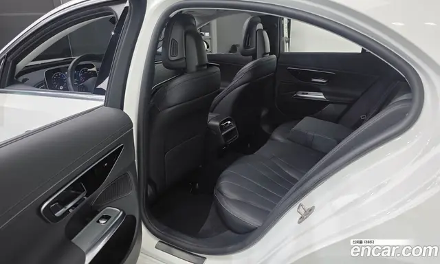 Mercedes-Benz E-Class 2024 2.0 автомат (гидро), миниатюра 11