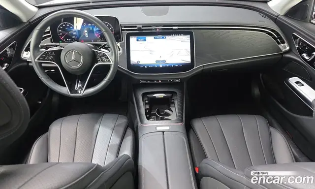 Mercedes-Benz E-Class 2024 2.0 автомат (гидро), миниатюра 7