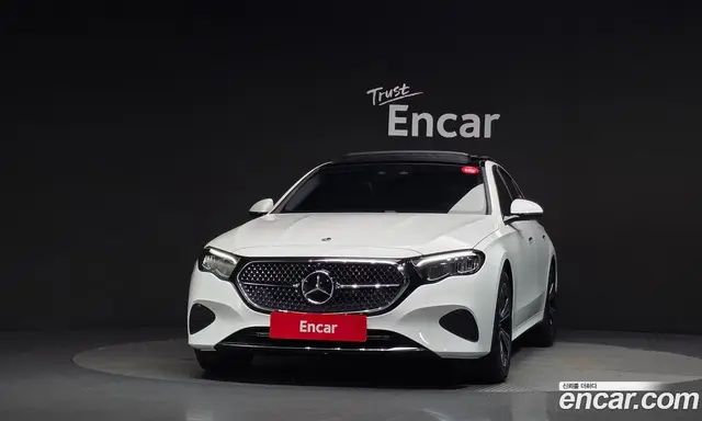 Mercedes-Benz E-Class 2025 2.0 автомат (гидро), миниатюра 3 Mercedes-Benz E-Class 2025 2.0 автомат (гидро), миниатюра 3