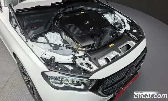 Mercedes-Benz E-Class 2025 2.0 автомат (гидро), миниатюра 6 Mercedes-Benz E-Class 2025 2.0 автомат (гидро), миниатюра 6