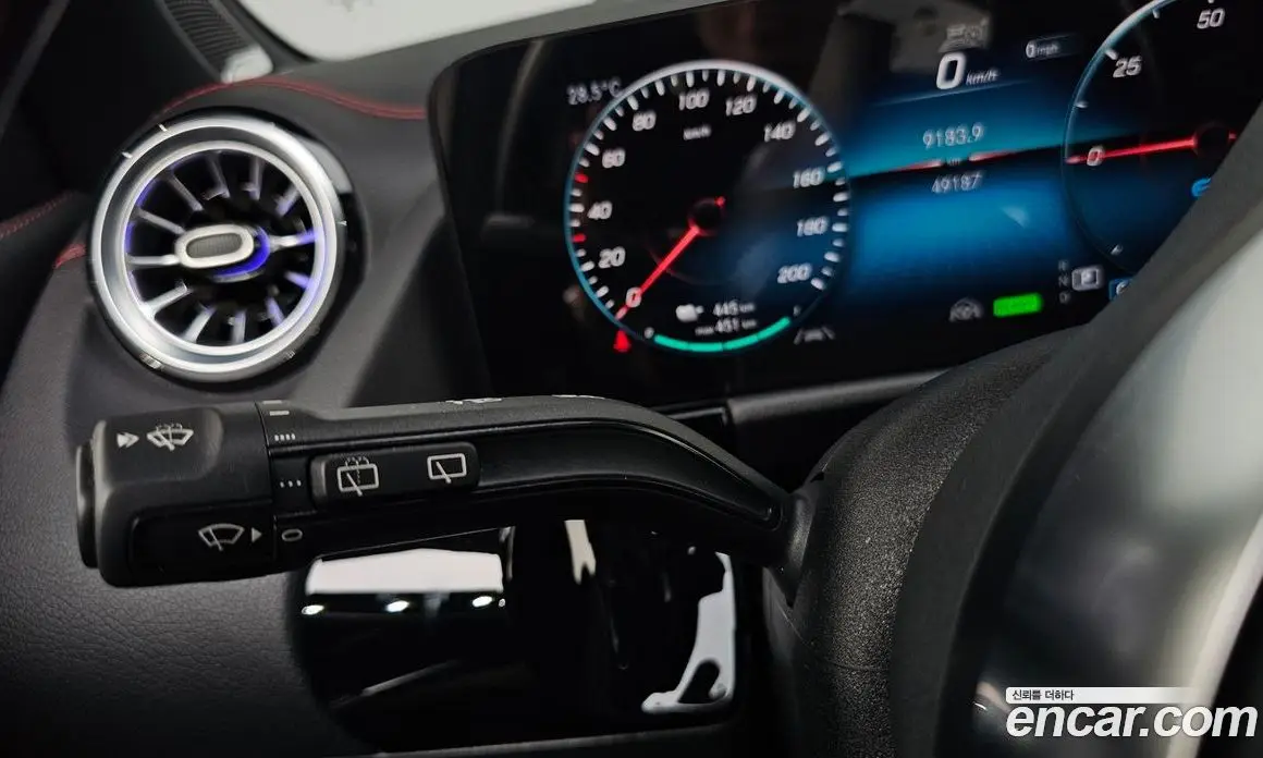 Mercedes-Benz EQA 2024 0.2 автомат (гидро), фото 30