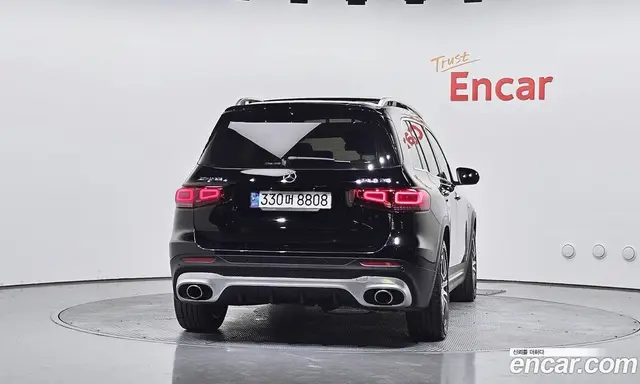 Mercedes-Benz GLB-Class 2022 2.0 автомат (гидро), миниатюра 4