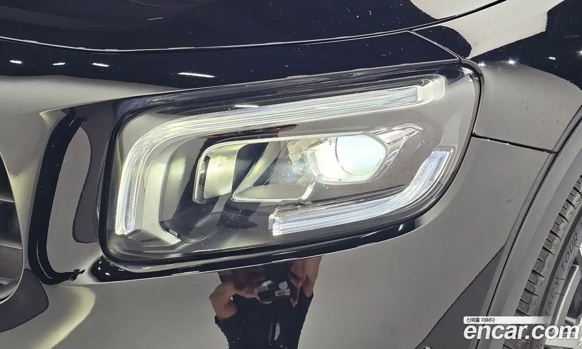 Mercedes-Benz GLB-Class 2022 2.0 автомат (гидро), фото 8