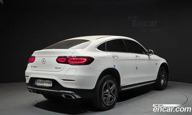 Mercedes-Benz GLC-Class 2021 2.0 автомат (гидро), миниатюра 2