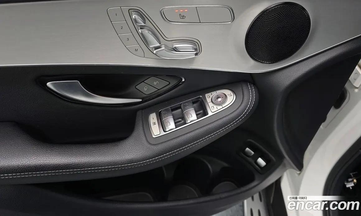 Mercedes-Benz GLC-Class 2021 2.0 автомат (гидро), фото 28