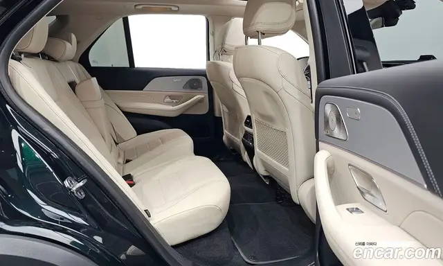 Mercedes-Benz GLE-Class 2023 2.0 автомат (гидро), миниатюра 12