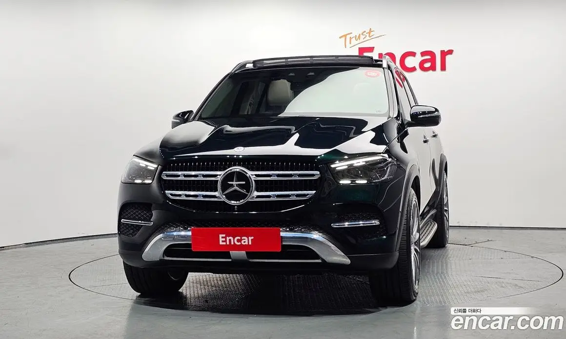 Mercedes-Benz GLE-Class 2023 2.0 автомат (гидро), фото 3