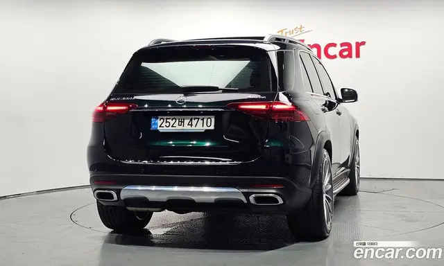 Mercedes-Benz GLE-Class 2023 2.0 автомат (гидро), миниатюра 4