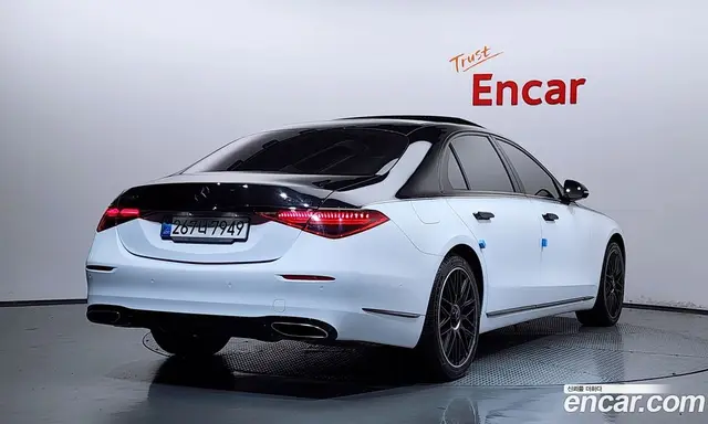 Mercedes-Benz S-Class 2021 4.0 автомат (гидро), миниатюра 2