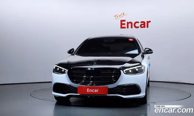 Mercedes-Benz S-Class 2021 4.0 автомат (гидро), миниатюра 3