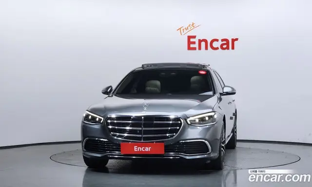 Mercedes-Benz S-Class 2022 4.0 автомат (гидро), миниатюра 3