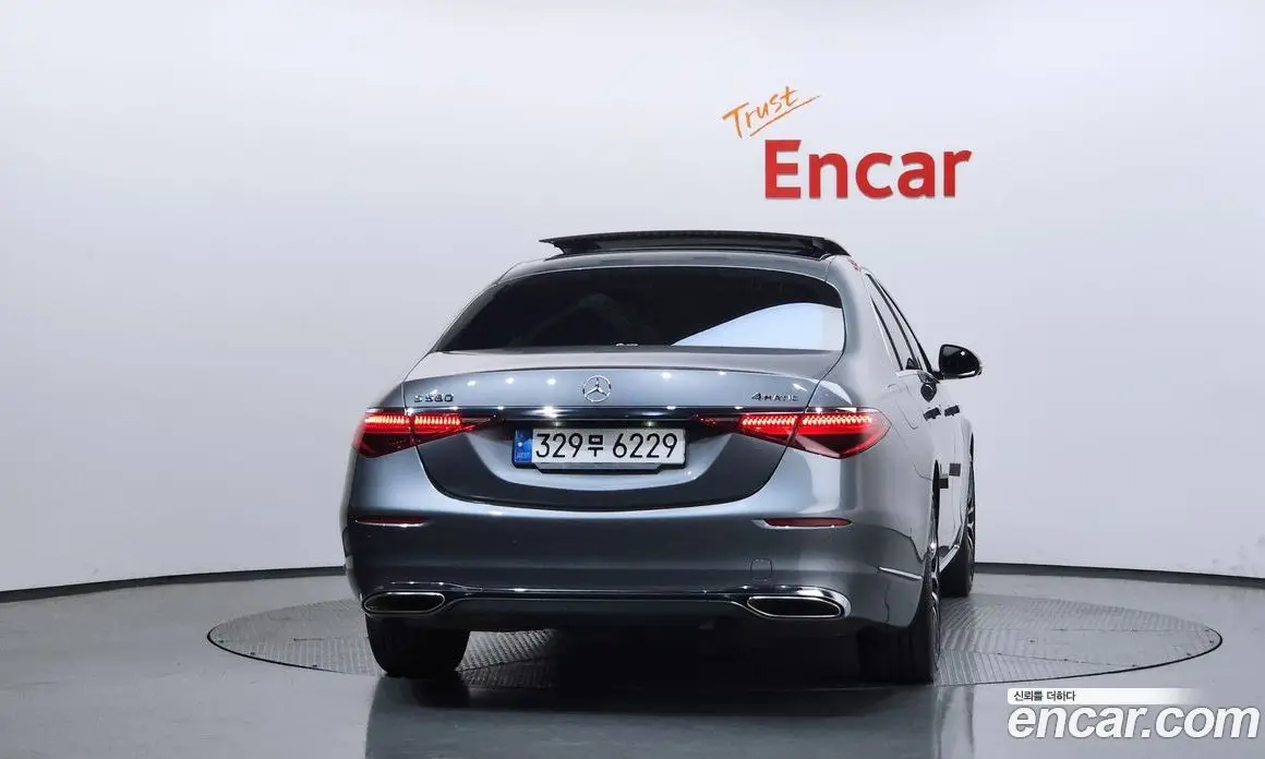 Mercedes-Benz S-Class 2022 4.0 автомат (гидро), фото 4