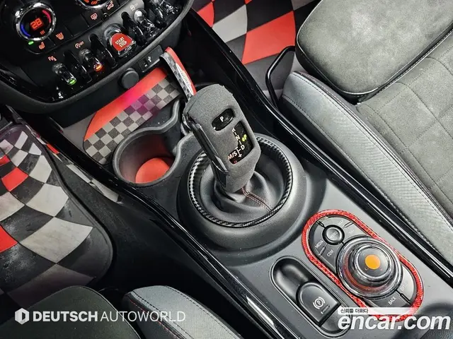 Mini Clubman 2020 2.0 автомат (гидро), миниатюра 9