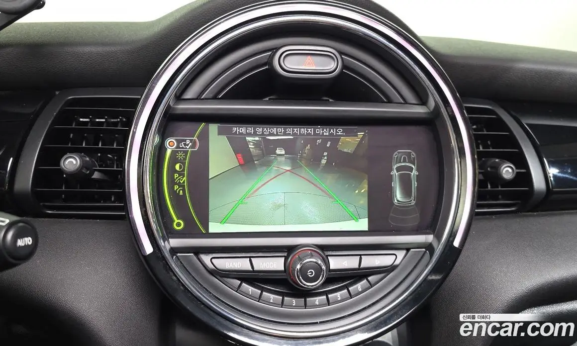 Mini Cooper 2016 1.5 автомат (гидро), фото 21