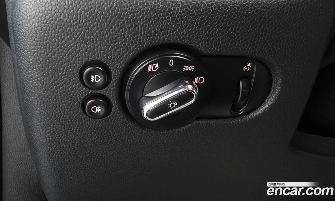 Mini Cooper Convertible 2019 1.5 автомат (гидро), фото 17