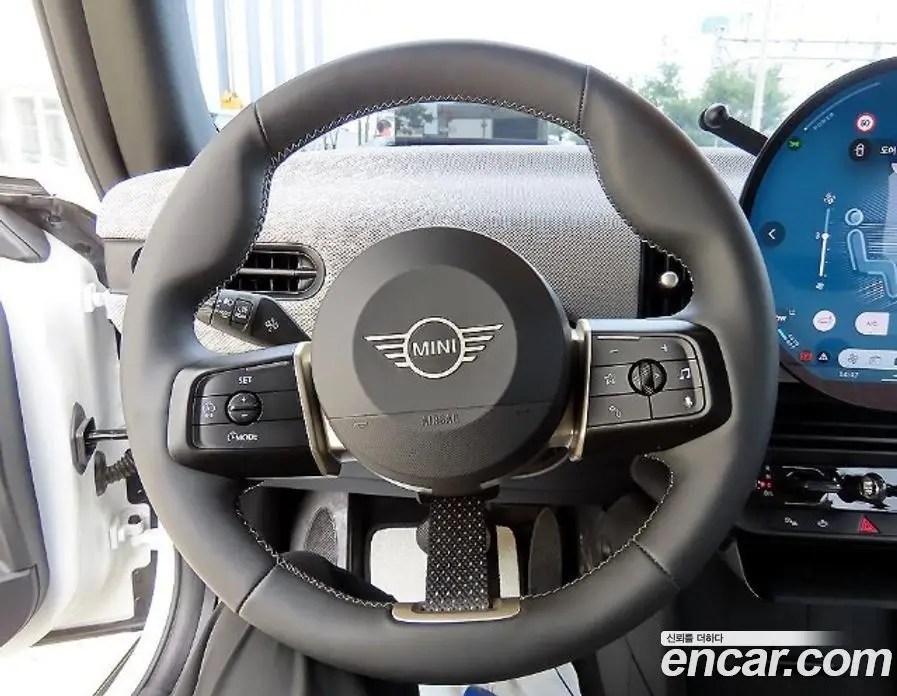 Mini Cooper Convertible 2026 2.0 автомат (гидро), фото 16