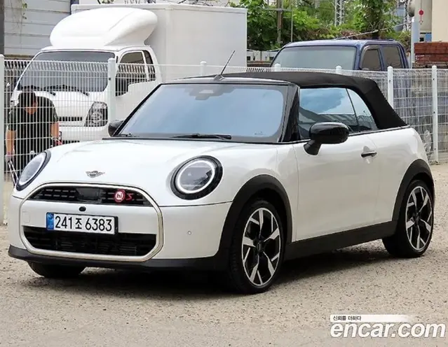Mini Cooper Convertible 2026 2.0 автомат (гидро), миниатюра 3