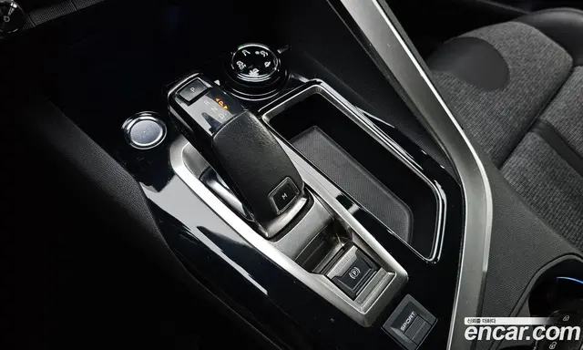 Peugeot 3008 2018 1.6 автомат (гидро), миниатюра 9