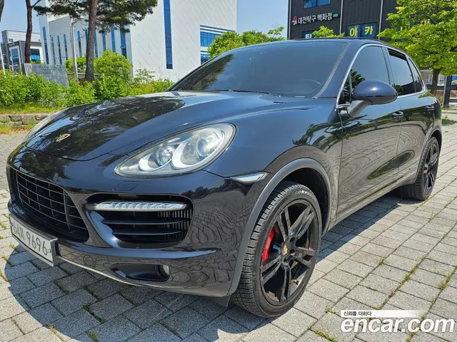 Porsche Cayenne 2010 4.8 автомат (гидро), миниатюра 2