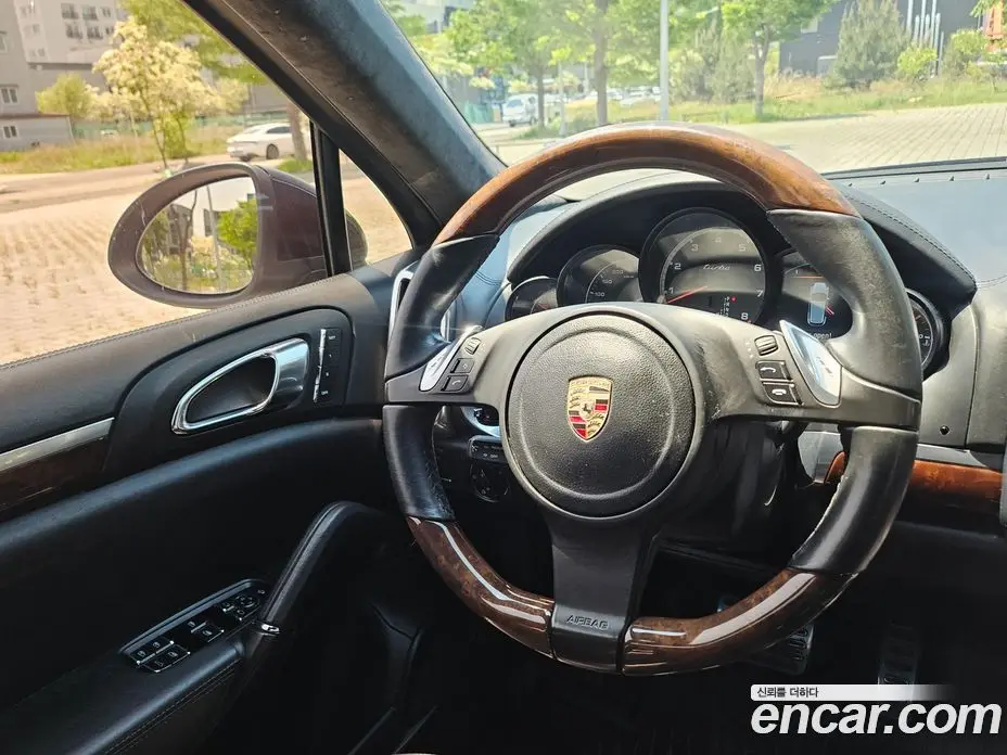 Porsche Cayenne 2010 4.8 автомат (гидро), фото 19