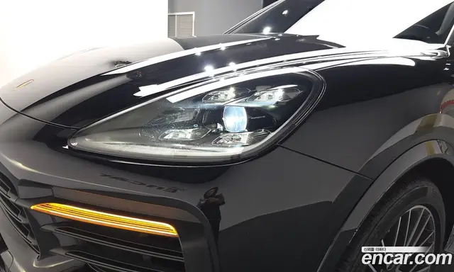 Porsche Cayenne 2021 3.0 автомат (гидро), миниатюра 8