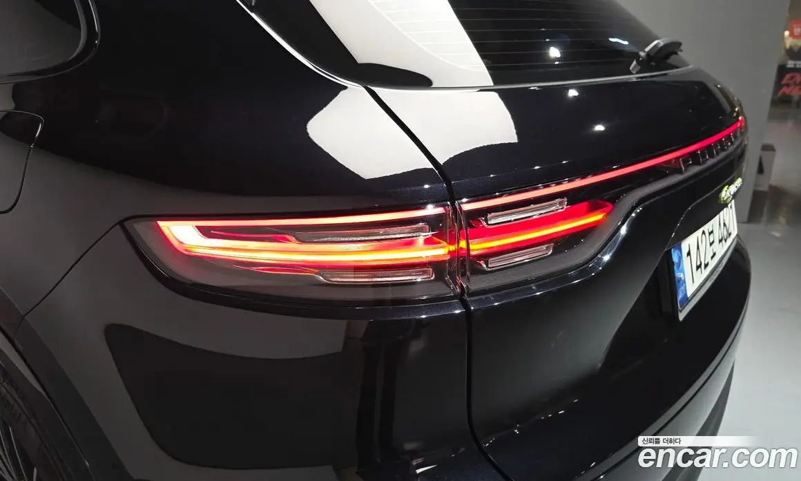 Porsche Cayenne 2021 3.0 автомат (гидро), фото 9