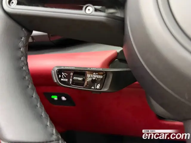 Porsche Macan 2025 0.1 автомат (гидро), миниатюра 12
