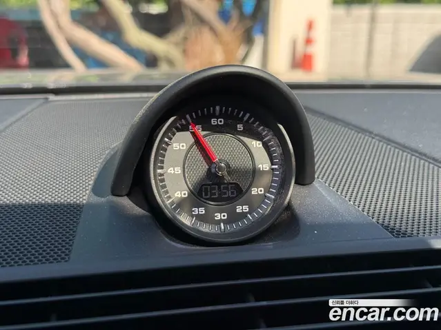 Porsche Panamera 2018 2.9 автомат (гидро), миниатюра 8