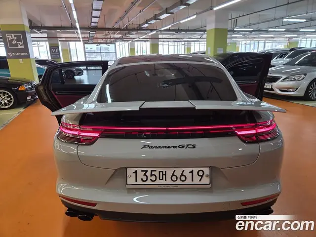 Porsche Panamera 2019 4.0 автомат (гидро), миниатюра 2