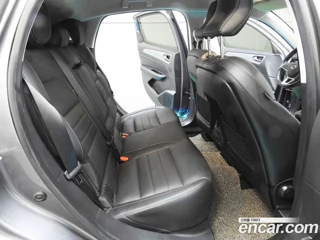 Renault (Samsung) XM3 2020 1.3 автомат (гидро), миниатюра 10 Renault (Samsung) XM3 2020 1.3 автомат (гидро), миниатюра 10
