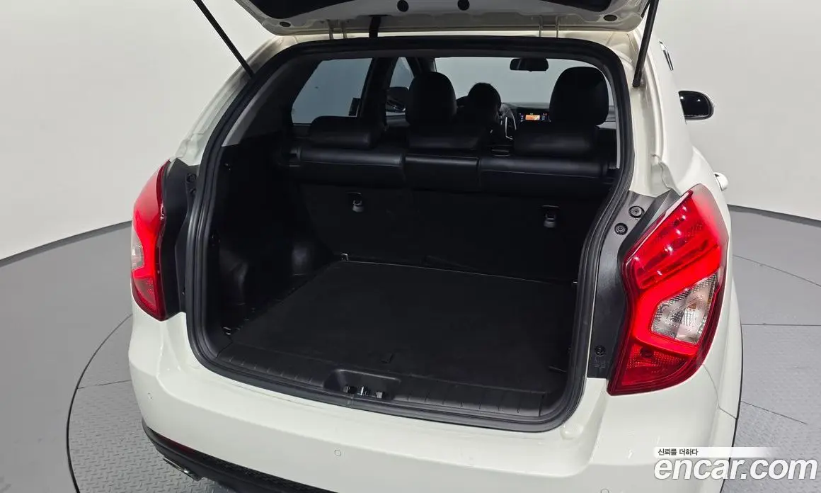 SsangYong Korando 2014 2.0 автомат (гидро), фото 32