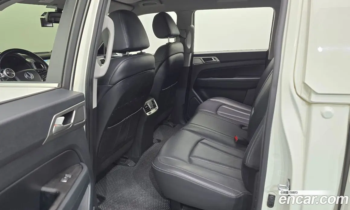 SsangYong Rexton 2018 2.2 автомат (гидро), фото 20