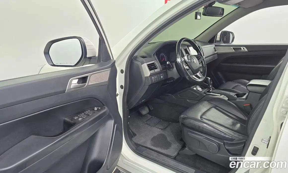 SsangYong Rexton 2018 2.2 автомат (гидро), фото 10