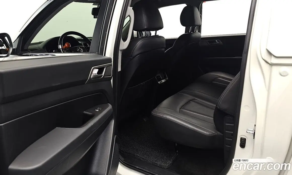 SsangYong Rexton 2019 2.2 автомат (гидро), фото 11
