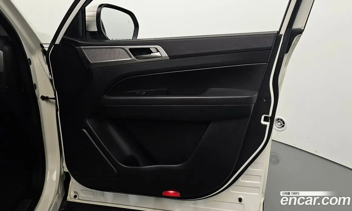 SsangYong Rexton 2019 2.2 автомат (гидро), фото 18