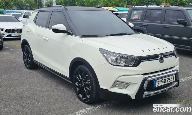 SsangYong TIBOLI 2015 1.6 автомат (гидро), миниатюра 2